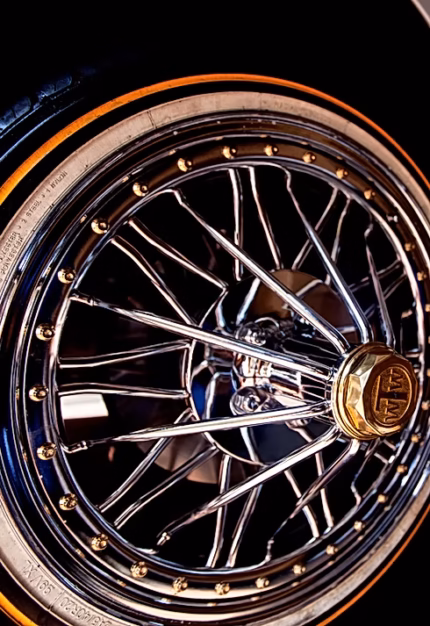 15 inch 83s® Standard Gold Spoke Wire Wheels
